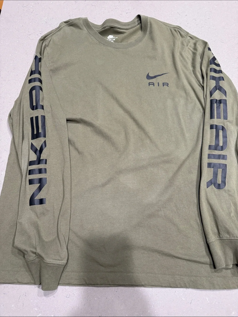 Nike Air Men's Long-Sleeve T-Shirt - Olive Green